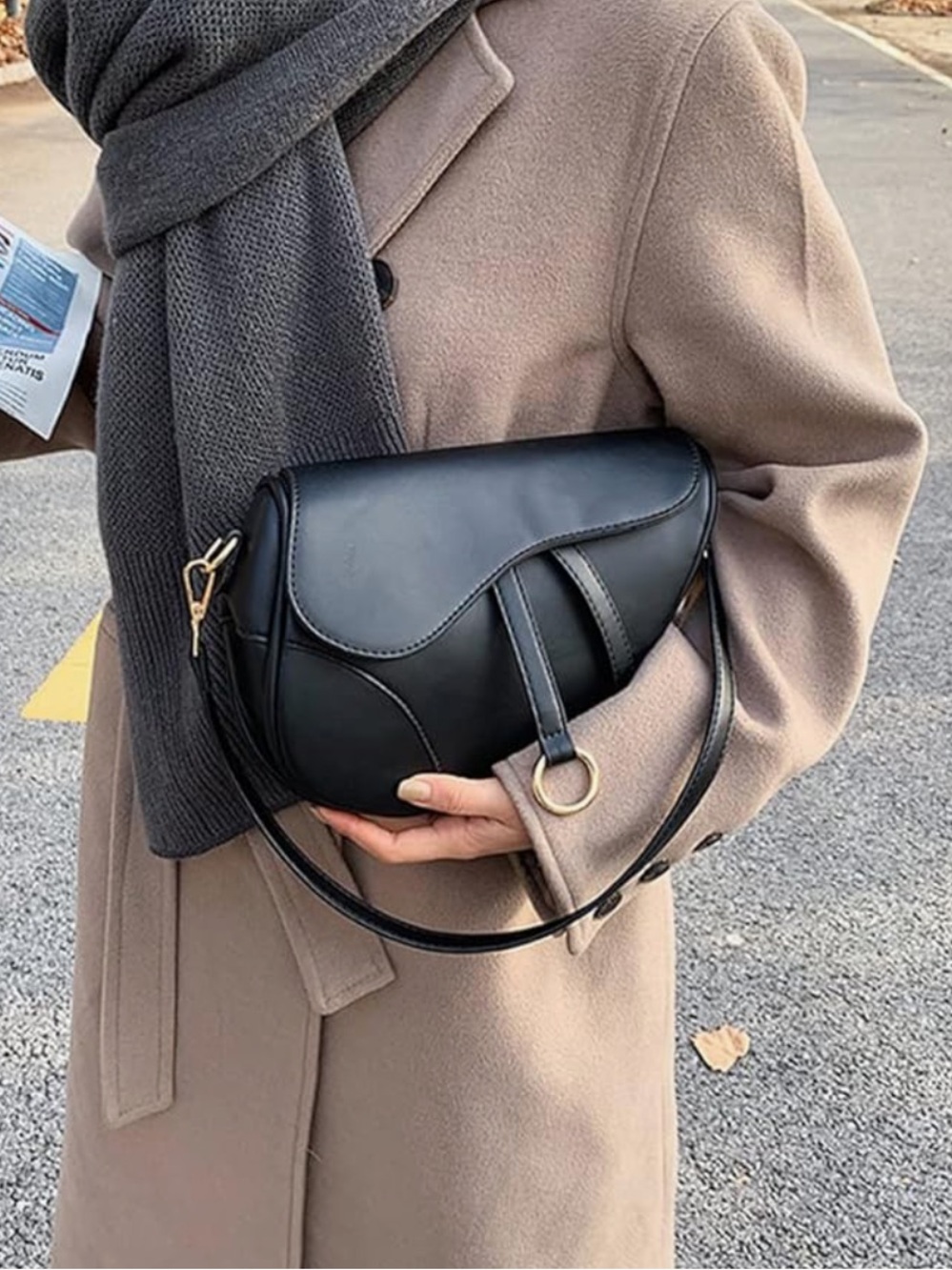Black Saddlebag Style Shoulder Bag Purse With Gold Hardware